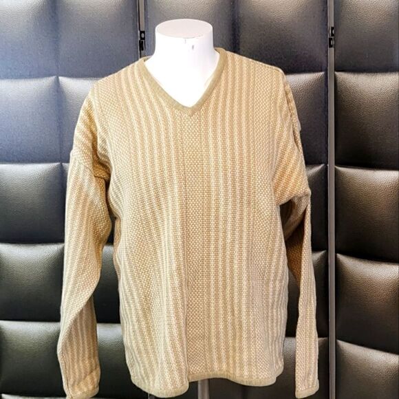 Bachrach vintage sweater    - Picture 2 of 7